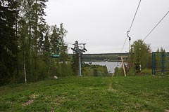 Подъёмники горнолыжного курорта «Красное озеро» Подъёмники горнолыжного курорта «Красное озеро»