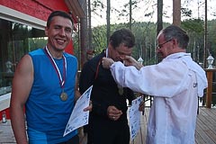 Награждение команды «Без насосов» (III место) Награждение команды «Без насосов» (III место)