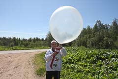 Запуск КП-44 (прозрачный шар) Запуск КП-44 (прозрачный шар)