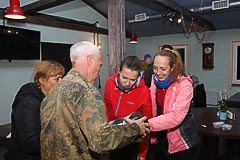 «Неспортивная команда» изучает печь «Неспортивная команда» изучает печь