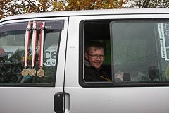 Волонтёр Алексей Кочетов и медали «RandomRace» Волонтёр Алексей Кочетов и медали «RandomRace»